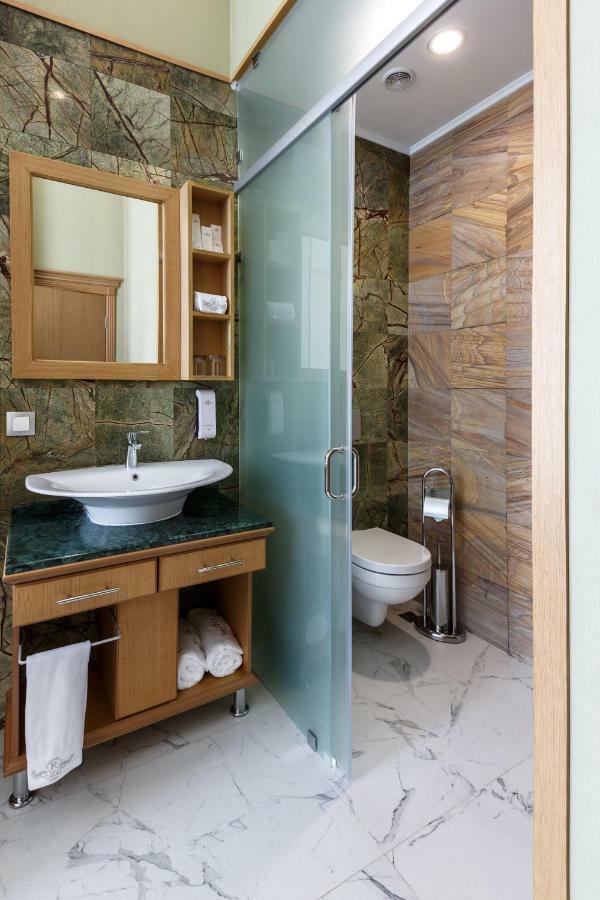 Shera Park Boutique Hotel Almaty Extérieur photo